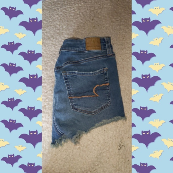 AE shorts - Picture 2 of 2
